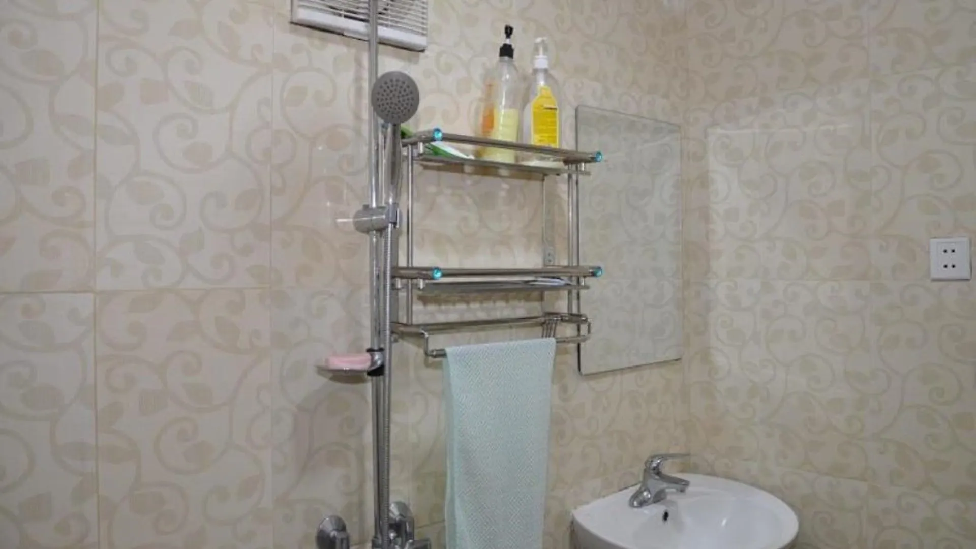 Ms Hotel Γιανγκόν